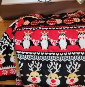 Women's holiday sweater